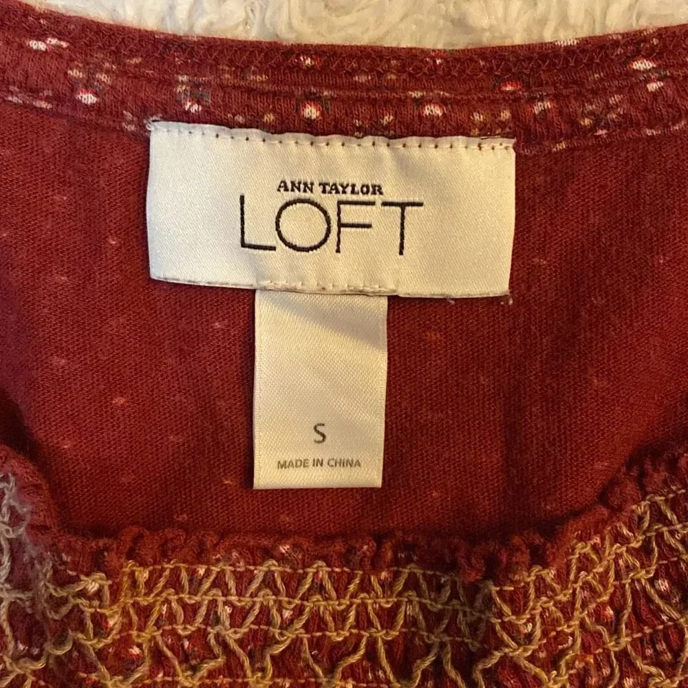Ann Taylor Loft Blouse - Picture 5 of 8